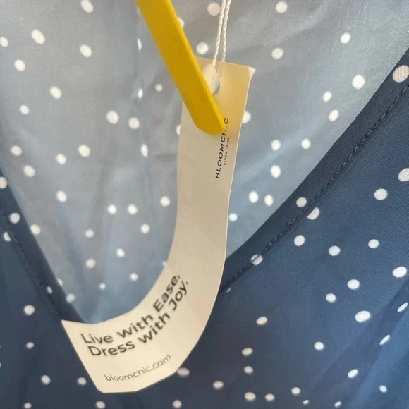 NWT Bloomchic midi blue and white polka dot dress - Picture 4 of 8